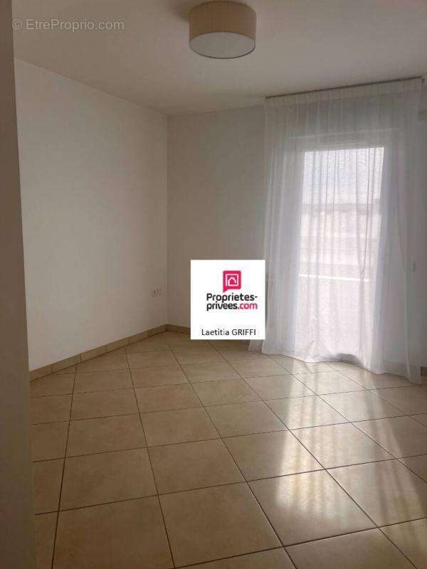 Appartement à FREJUS