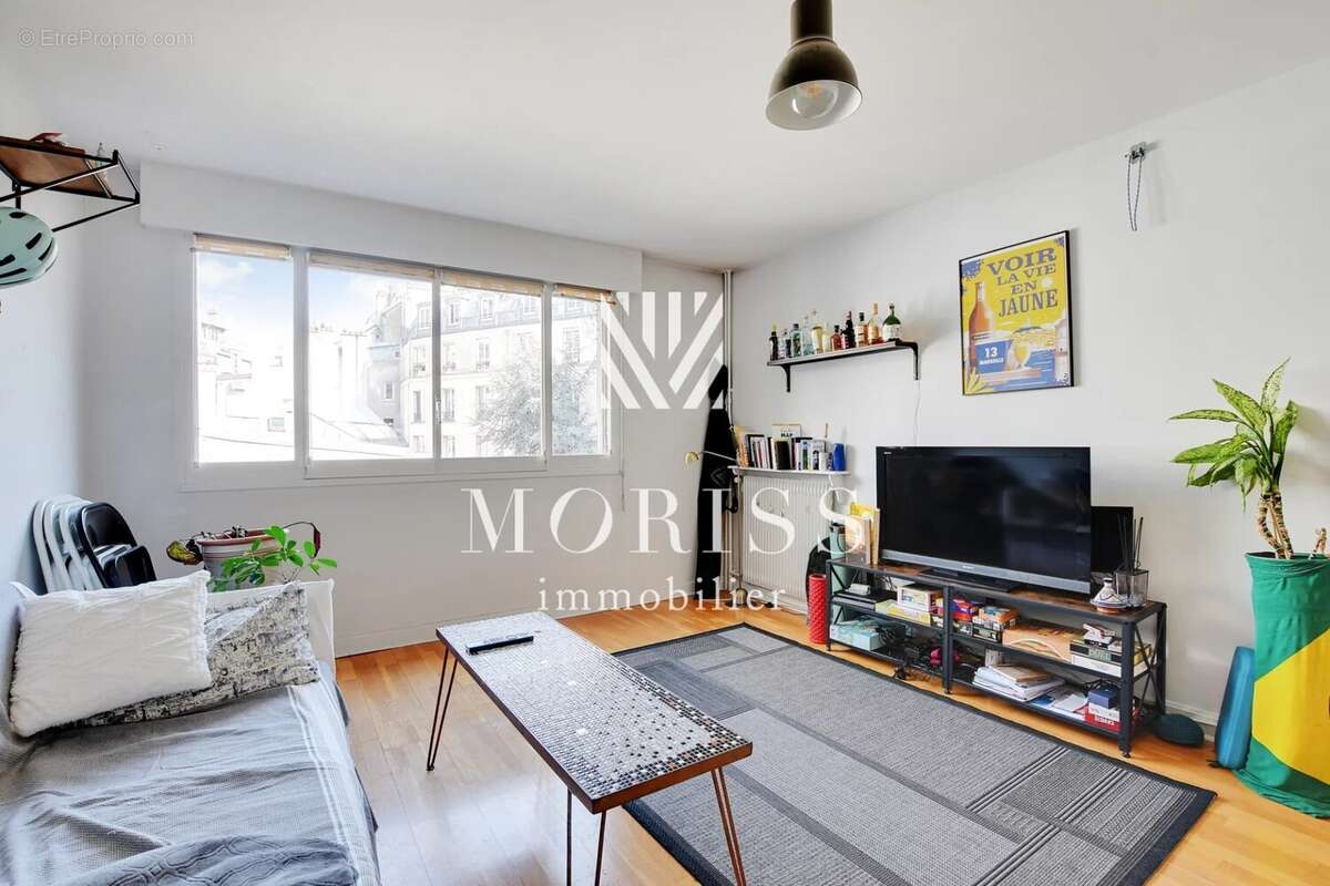 Appartement à PARIS-19E