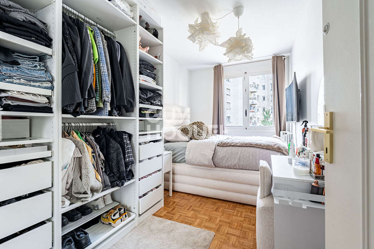 Appartement à ASNIERES-SUR-SEINE