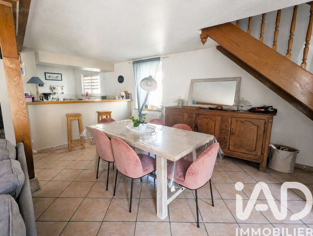 Photo 2 - Maison à SAINT-AY