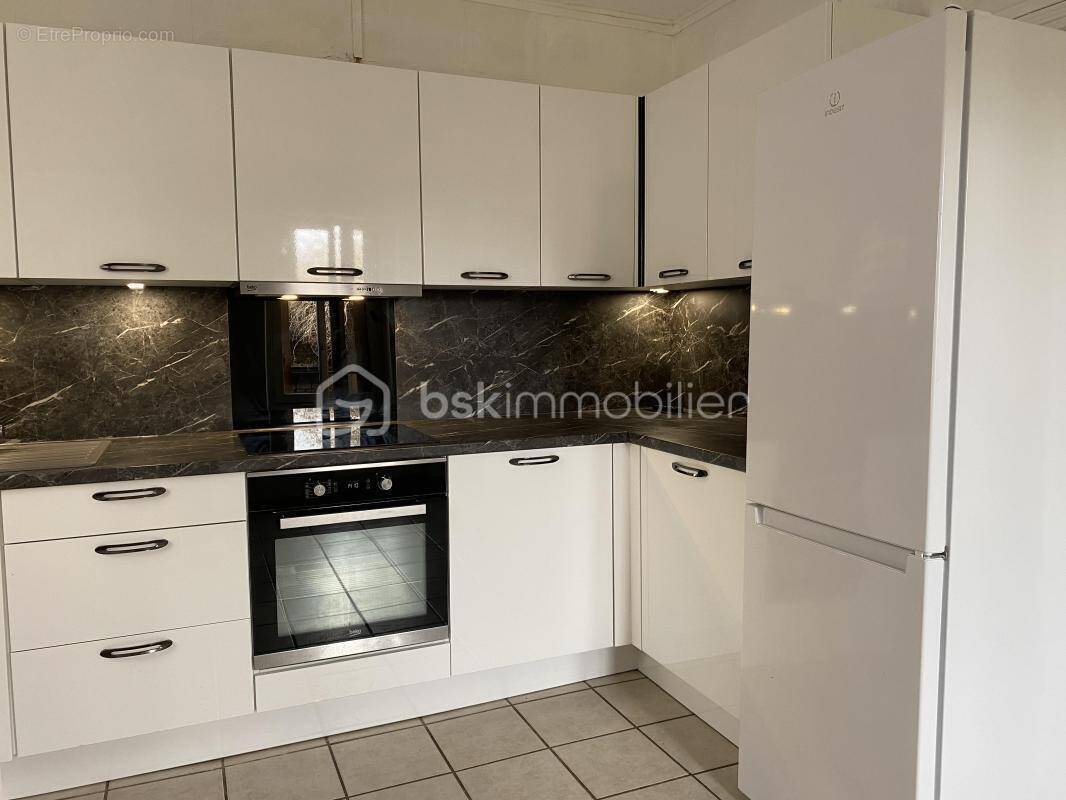 Appartement à CORBEIL-ESSONNES