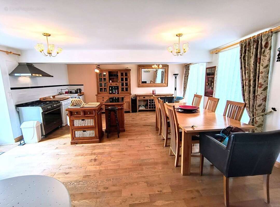 Maison à LA SOUTERRAINE