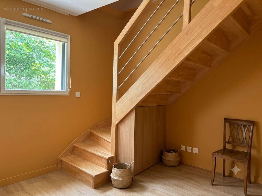 Maison à LOCMINE