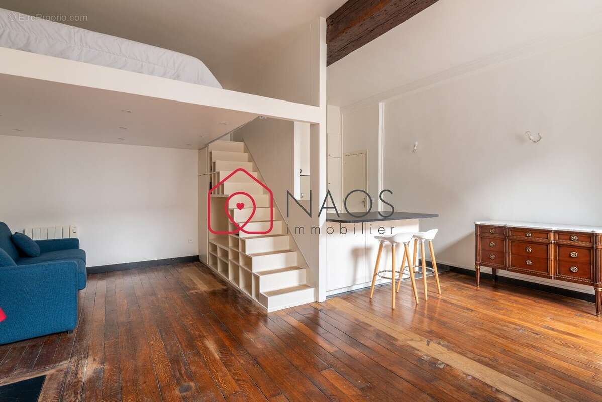 Appartement à PARIS-4E