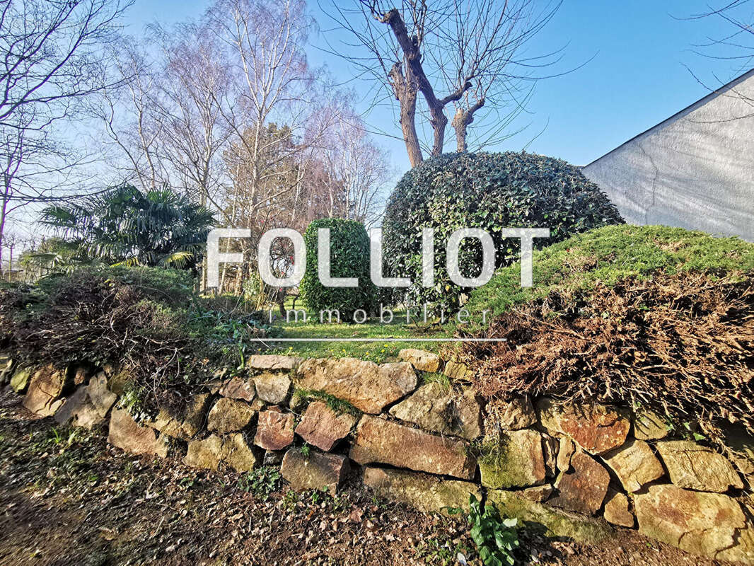 Maison à SAINT-PAIR-SUR-MER