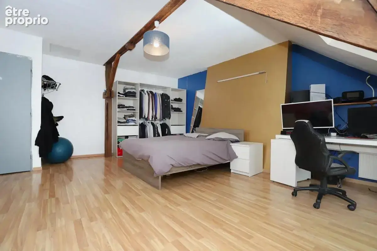 Maison de 194 m2 - 5 pièces - Martigné-Ferchaud - photo 8