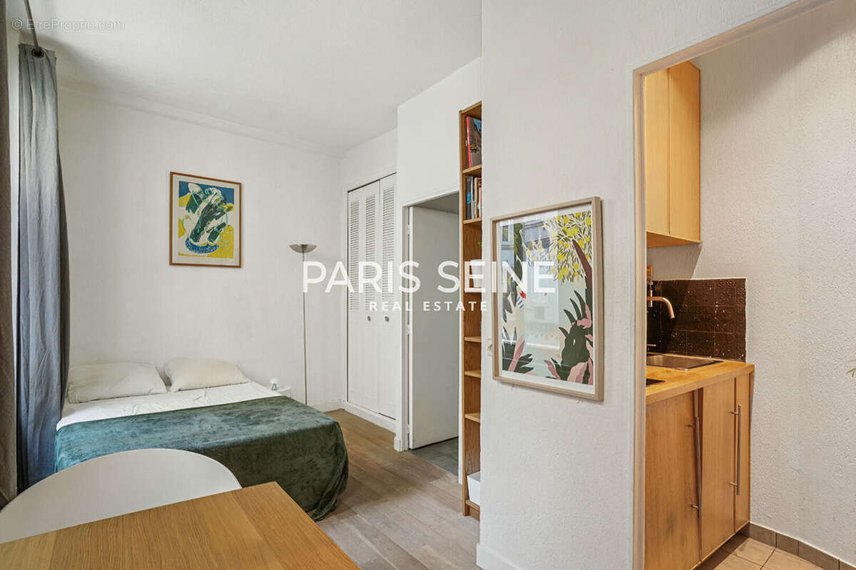 Appartement à PARIS-6E