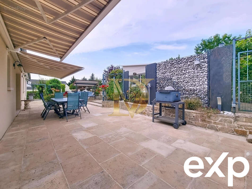 Maison à CHISSAY-EN-TOURAINE