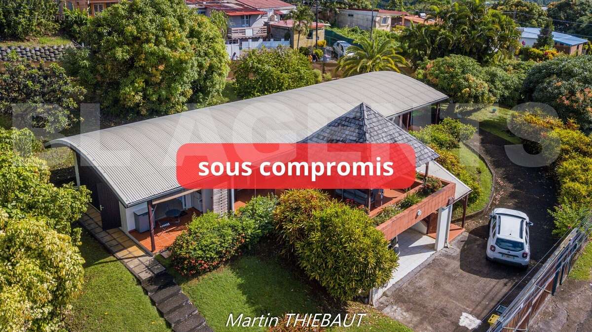 Martin Thiébaut Saint-Esprit sous compromis - Maison à SAINT-ESPRIT