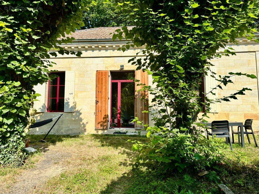 Authentique maison en pierre de plain-pied 112m2 avec 4 chambres et jardin - photo 15