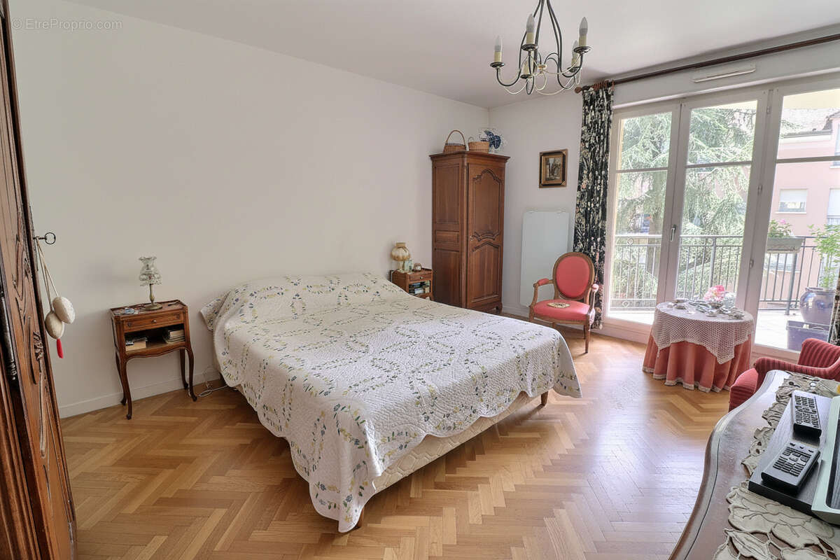 Appartement à RAMBOUILLET
