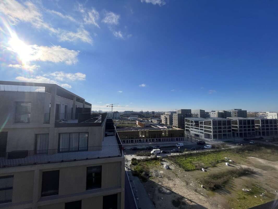Appartement à BORDEAUX