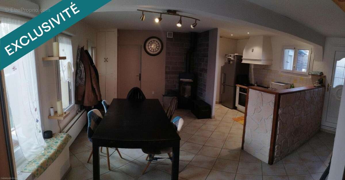 Photo 2 - Maison à VOUE