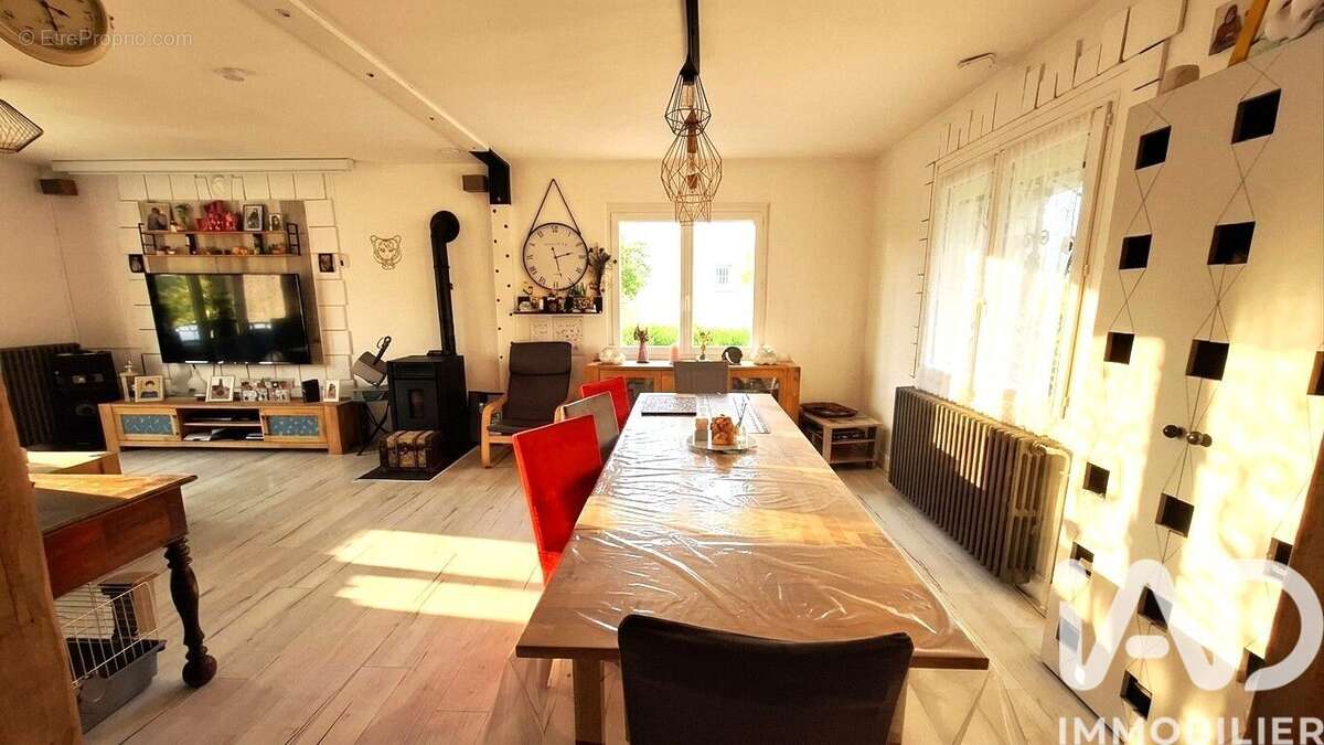 Maison 174 m² à Montreuil  - photo 8