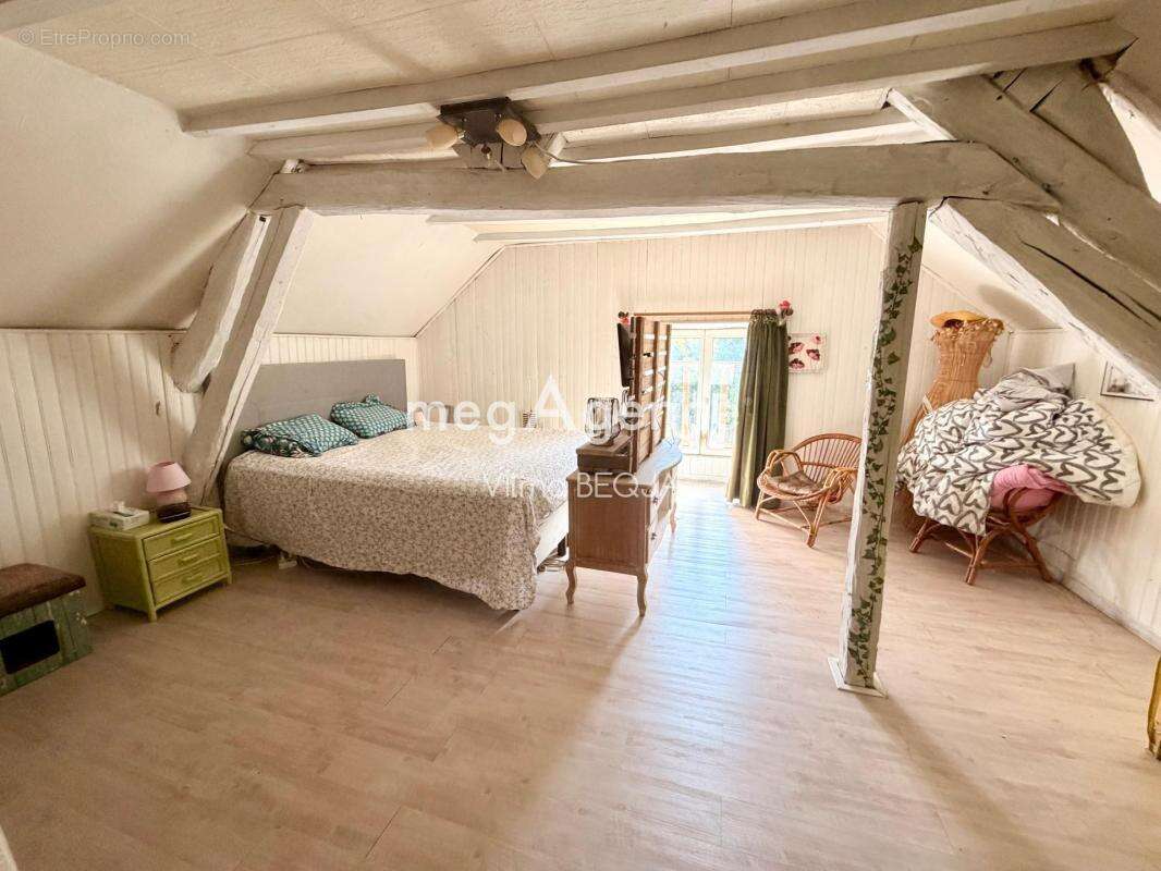 Charmante maison ancienne 5 pièces - photo 11