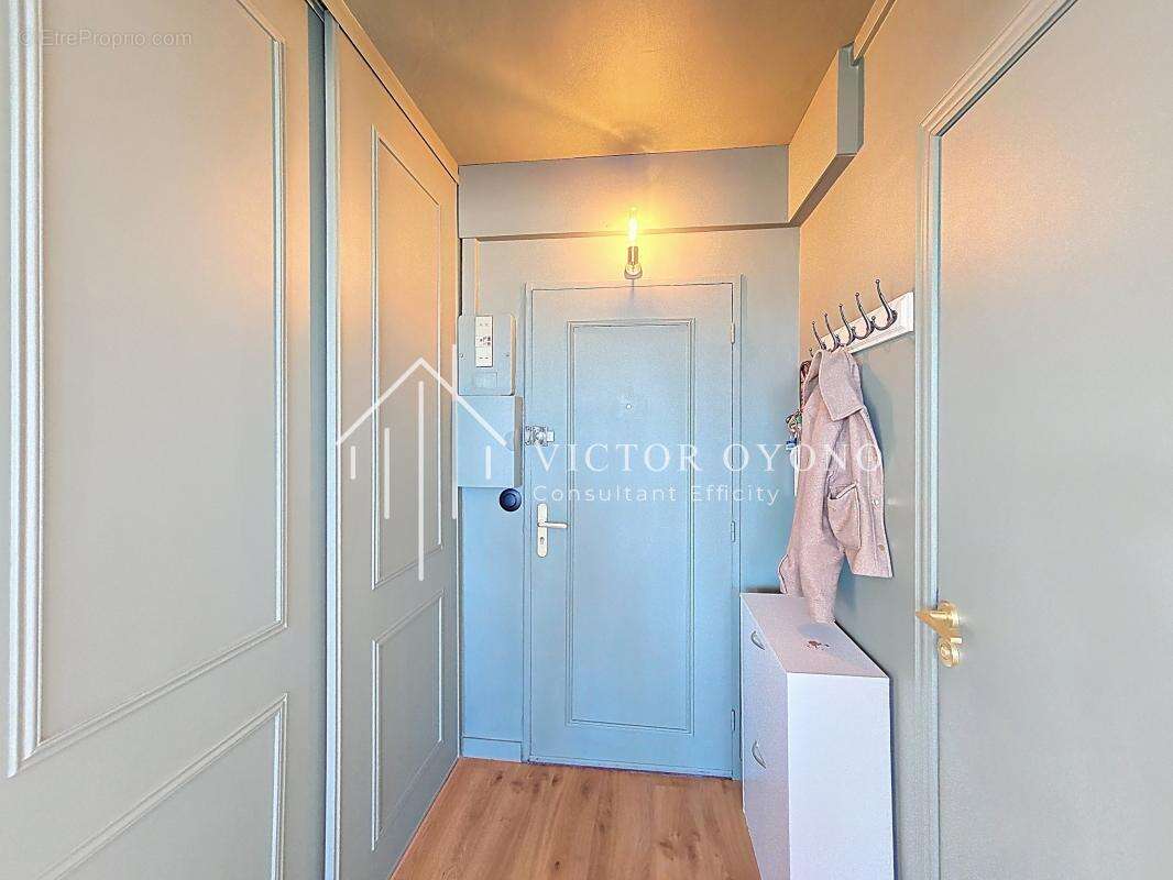 Appartement à SAINT-CYR-SUR-LOIRE