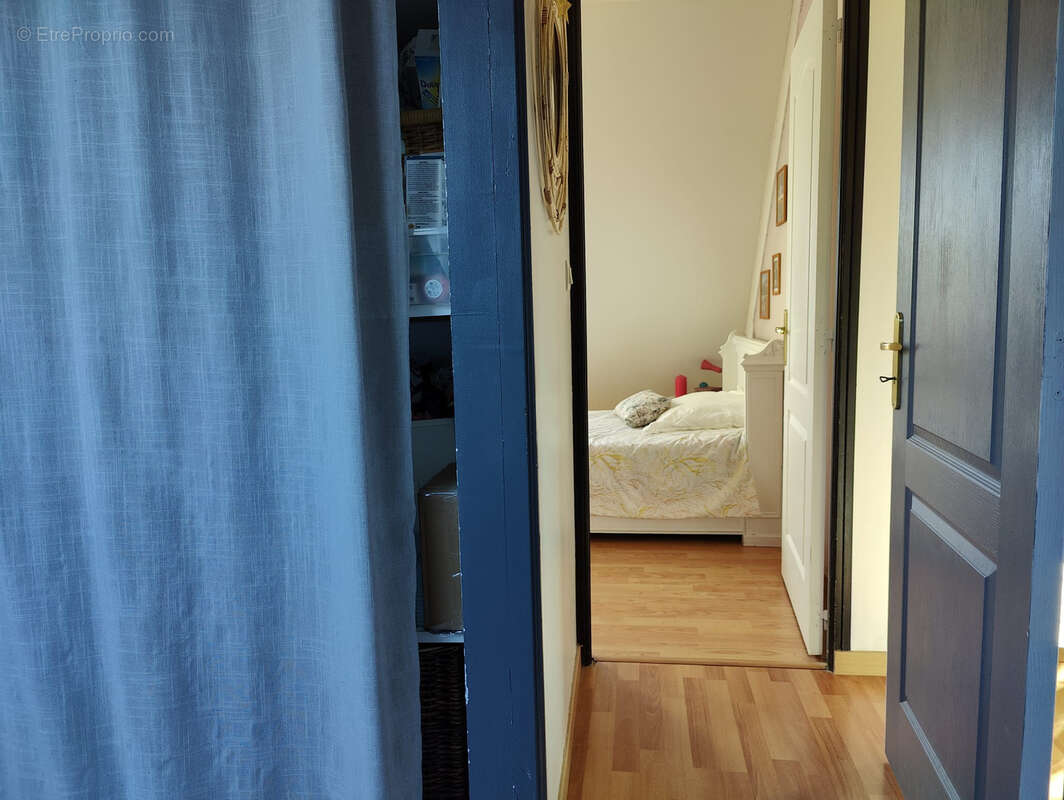 Maison à SAINT-AVE