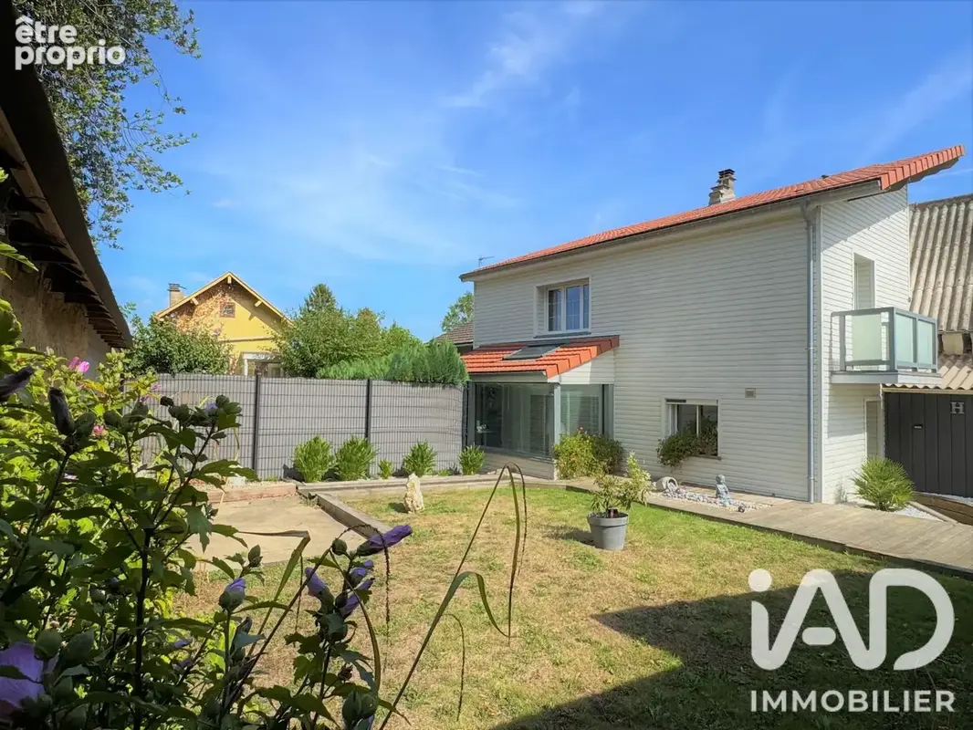 Photo 1 - Maison à LE MESNIL-ESNARD