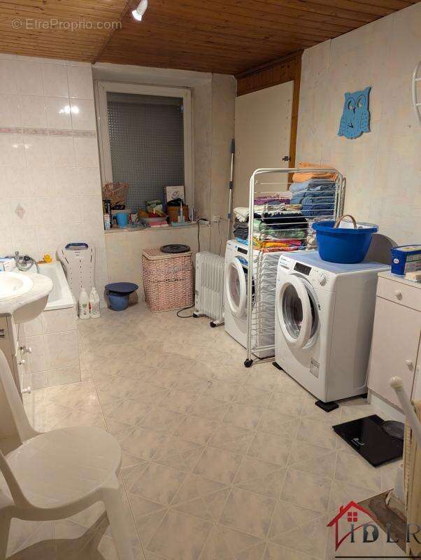 Maison à DAMPIERRE-SUR-SALON