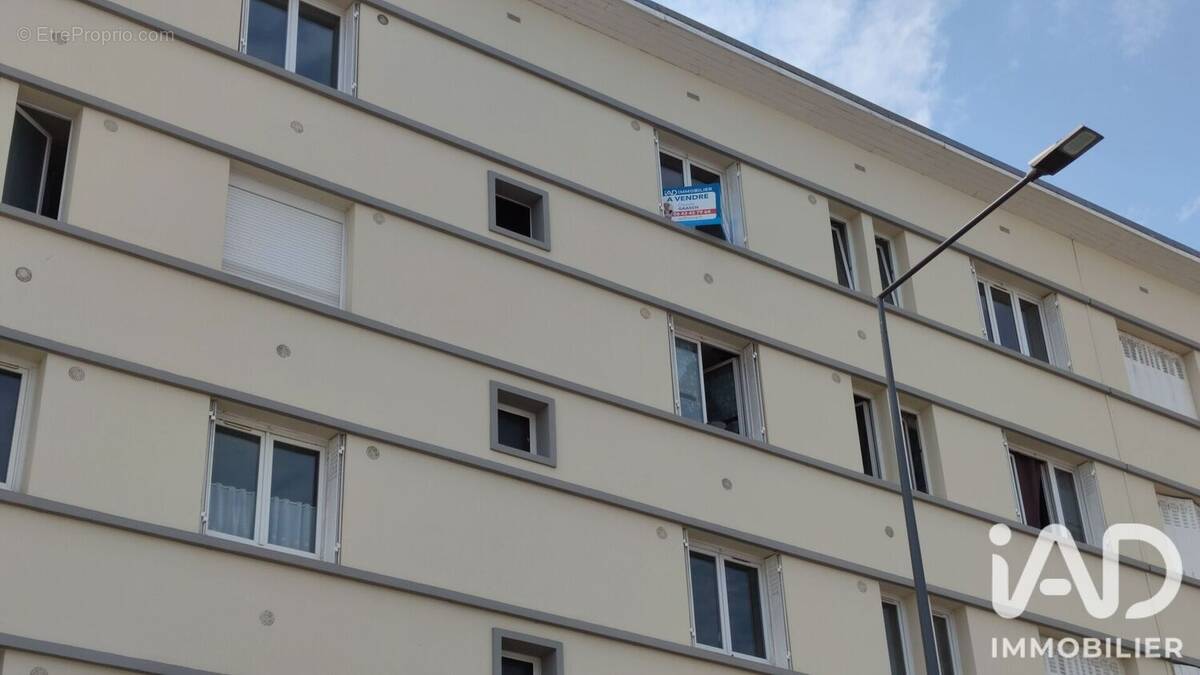 Photo 1 - Appartement à REIMS