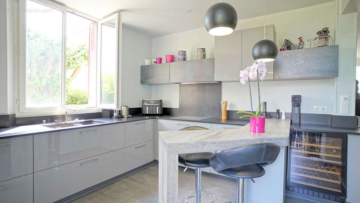 Maison à MONTIGNY-SUR-LOING