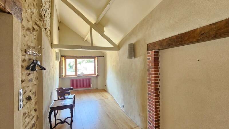 Maison à DUN-LE-PALESTEL