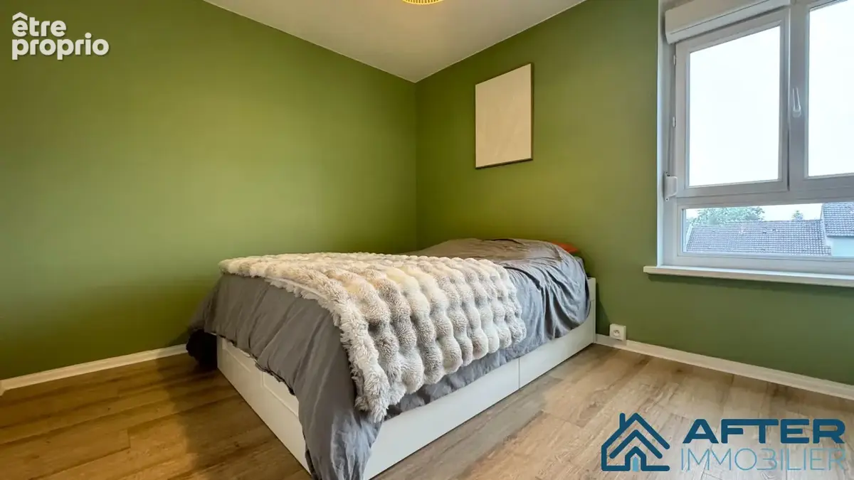 Appartement 81 m² à Luneville  - photo 2
