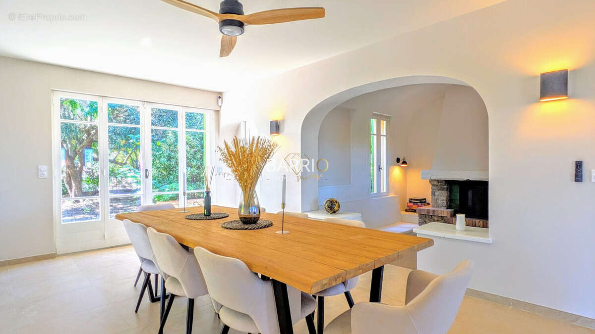 Maison à LAROQUE-DES-ALBERES