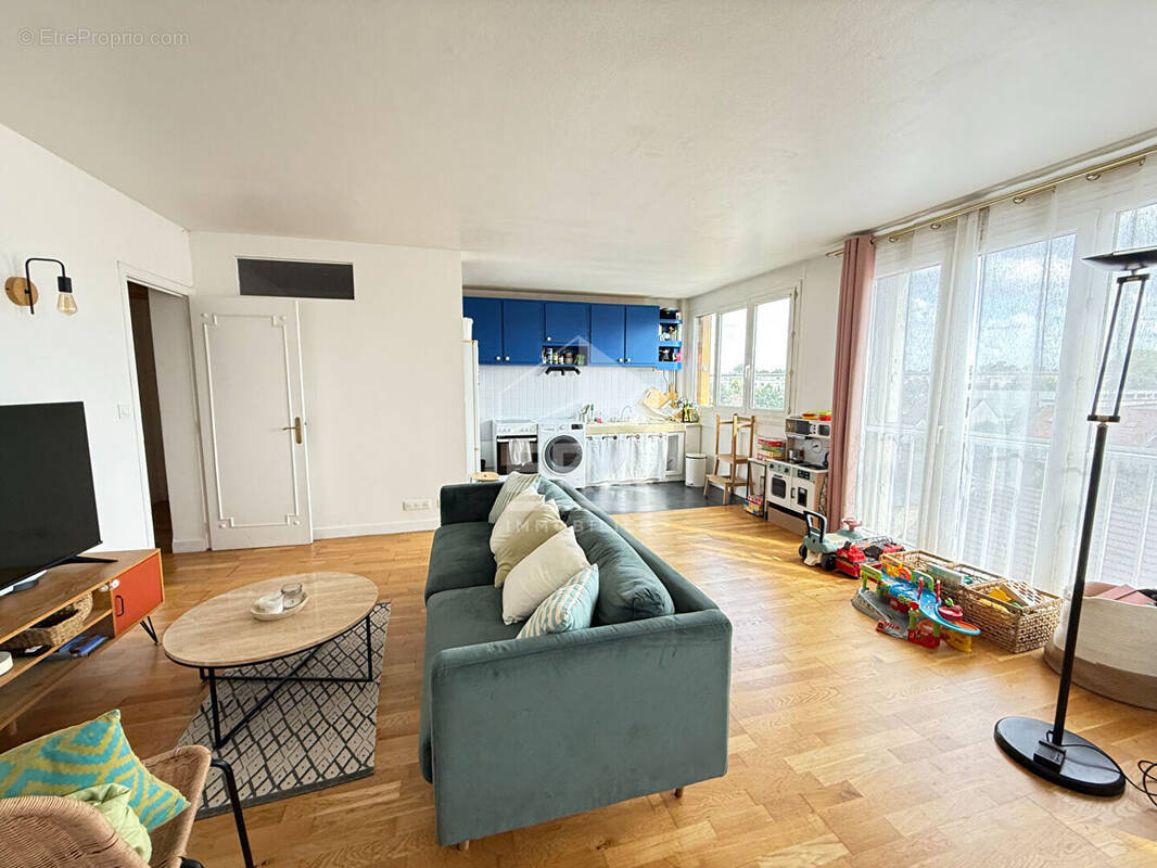 Appartement à MAISONS-ALFORT