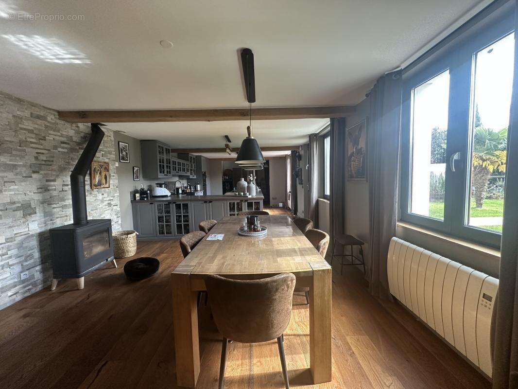 Maison à CANAPVILLE