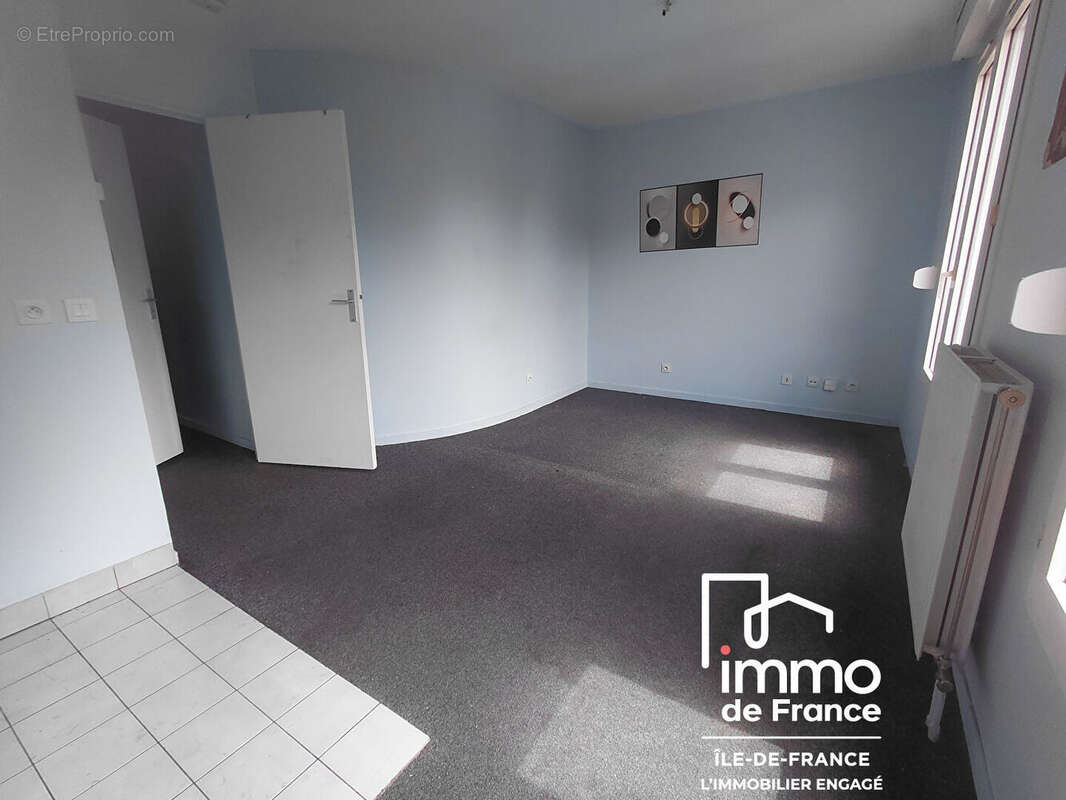 Studio - cergy - 114000  - dpe d - 25m²  - ideal investisseur - photo 2