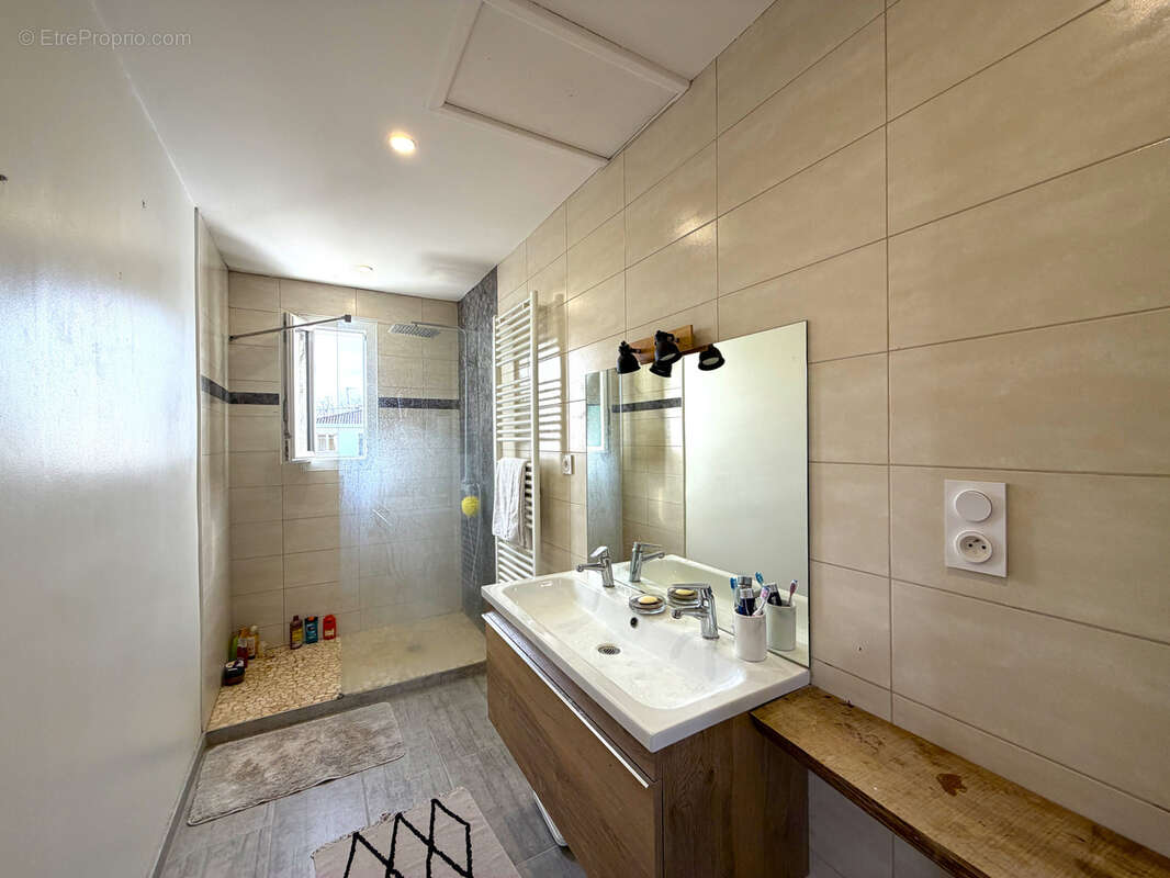 Maison à LE PASSAGE