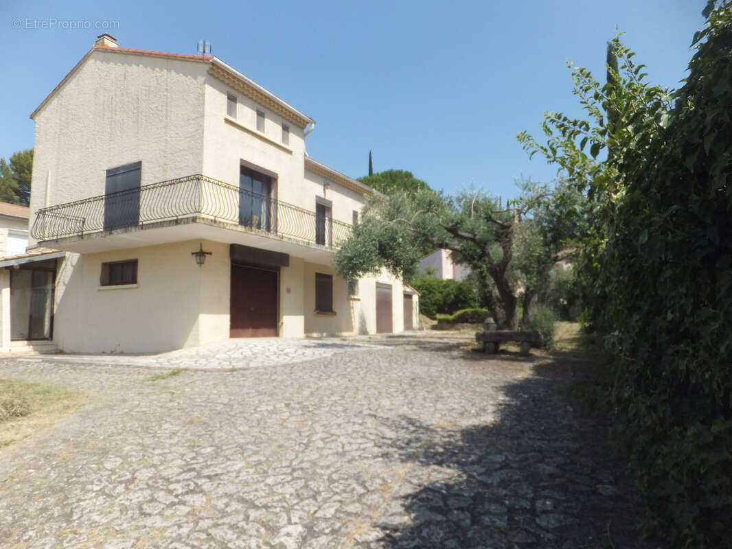 Maison à VAUVERT