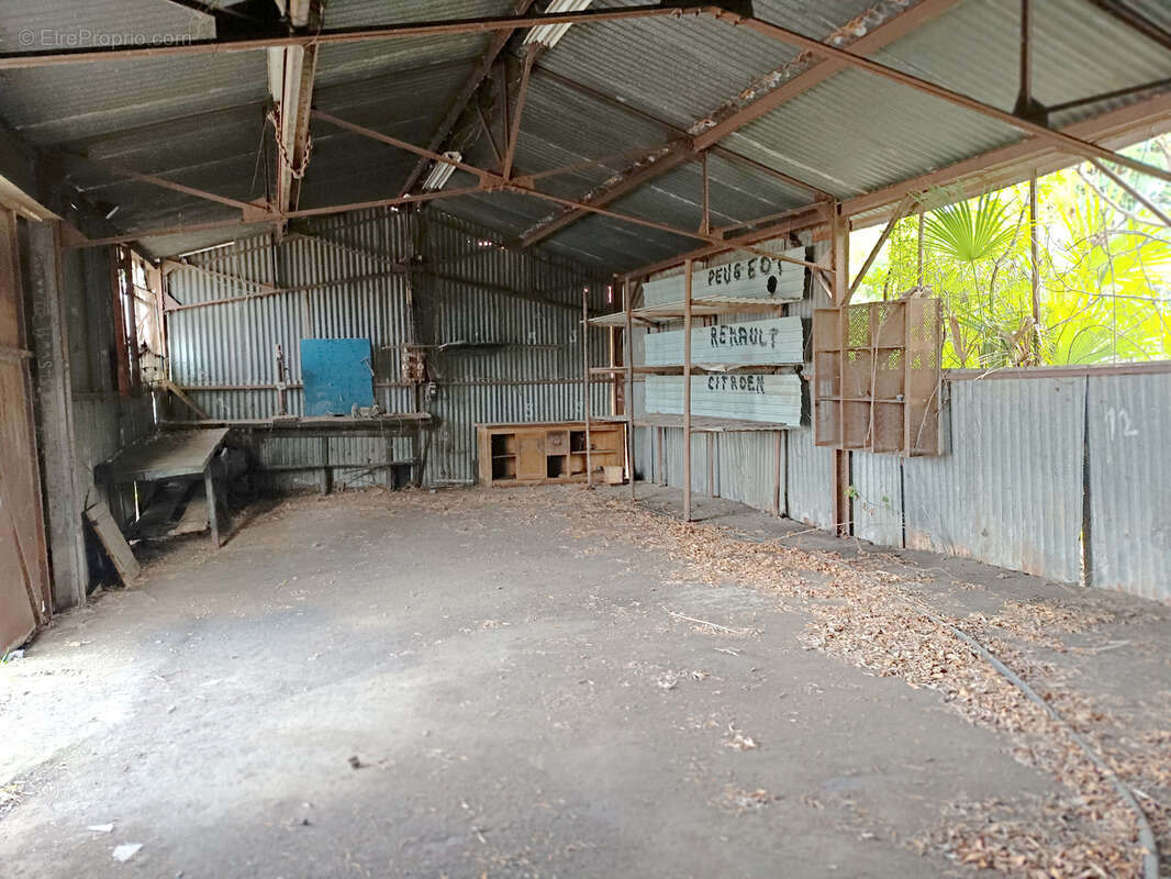 Commerce à CARCASSONNE