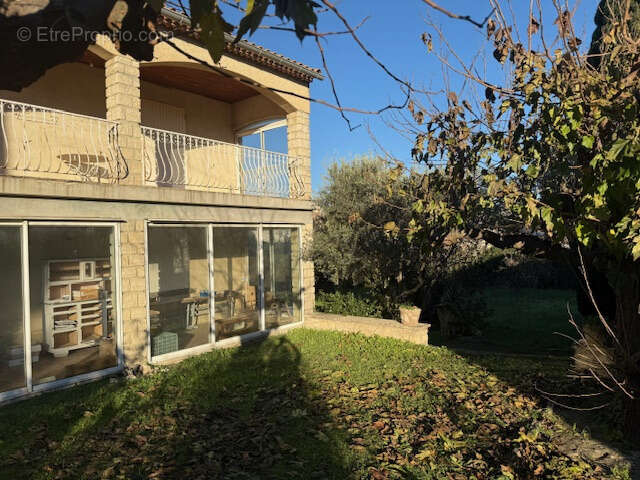 Maison et terrain constructible a vendre sur carpentras - photo 3