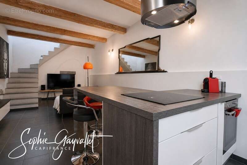 Appartement à VELAUX