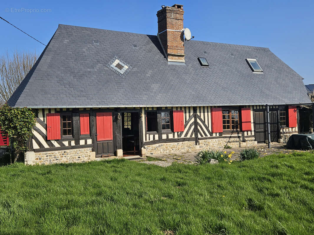 Maison à CORMEILLES