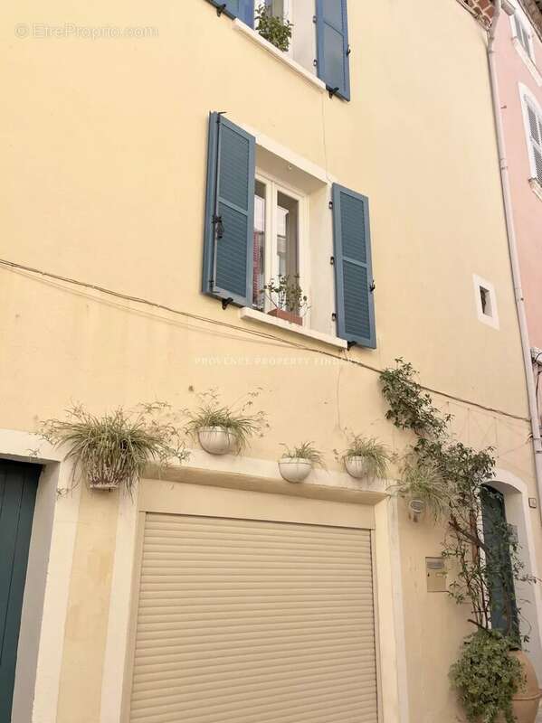 Maison à VILLECROZE