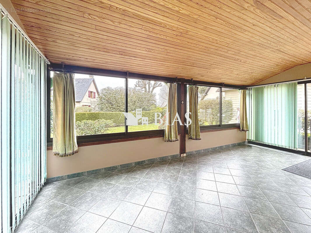 Maison à LE NEUBOURG