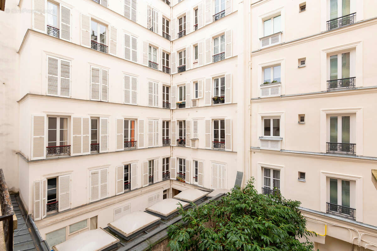 Appartement à PARIS-6E