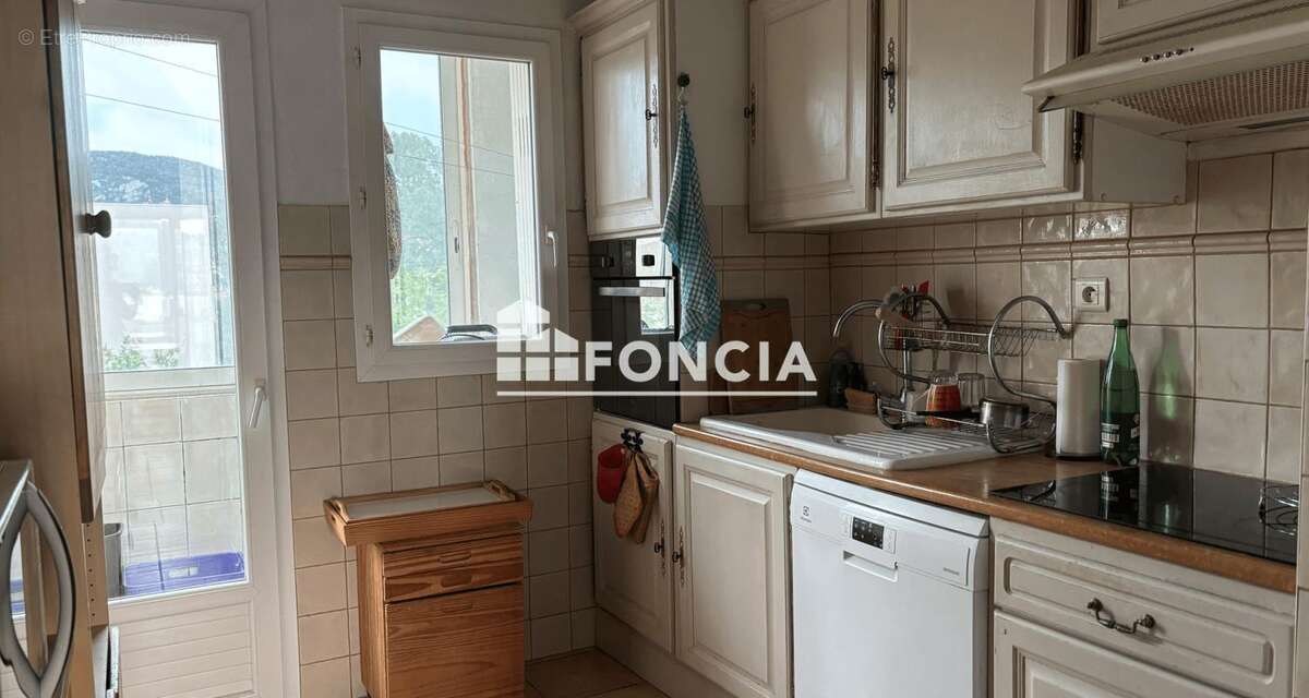 Appartement à HYERES