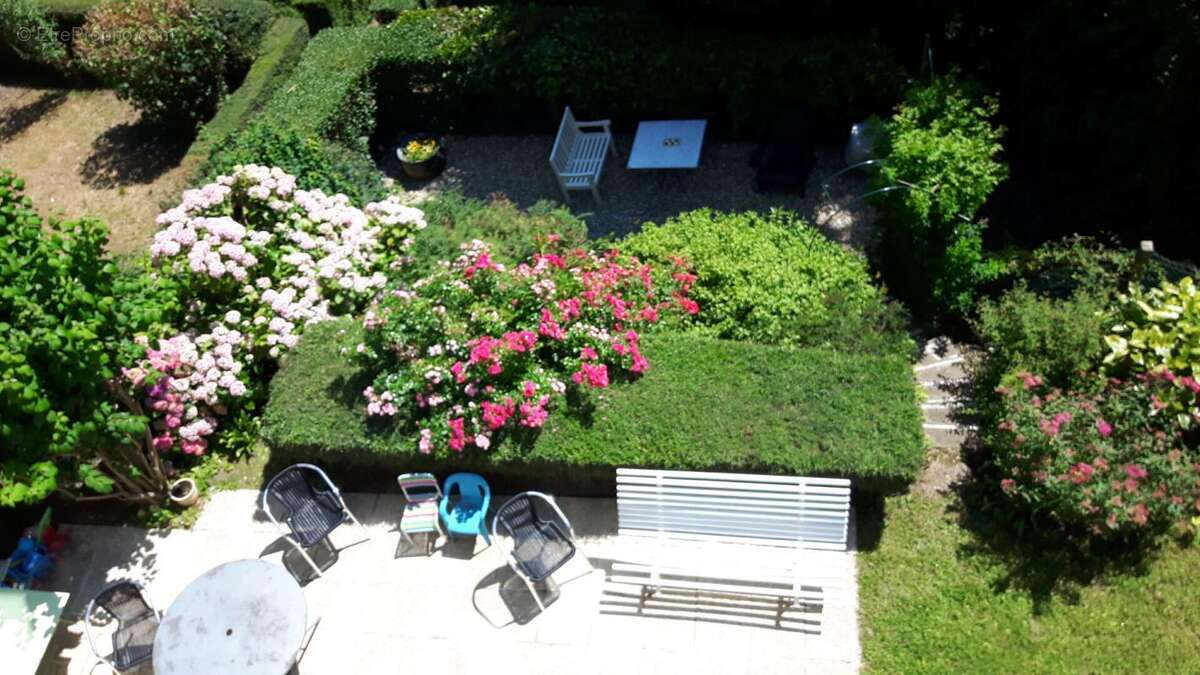 Maison à MONT-SAINT-AIGNAN