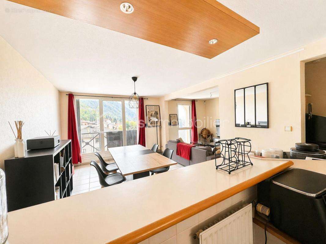 Appartement en duplex avec garage sur la commune de Voreppe - photo 3