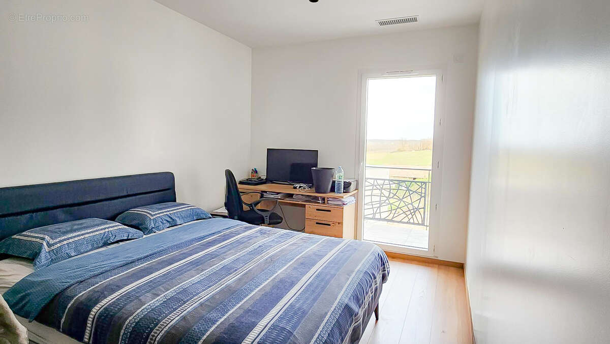 Maison à SALAISE-SUR-SANNE