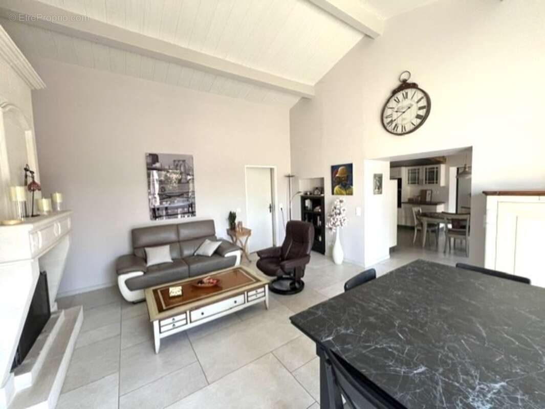 Maison à vendre saint georges des coteaux (17) - photo 12