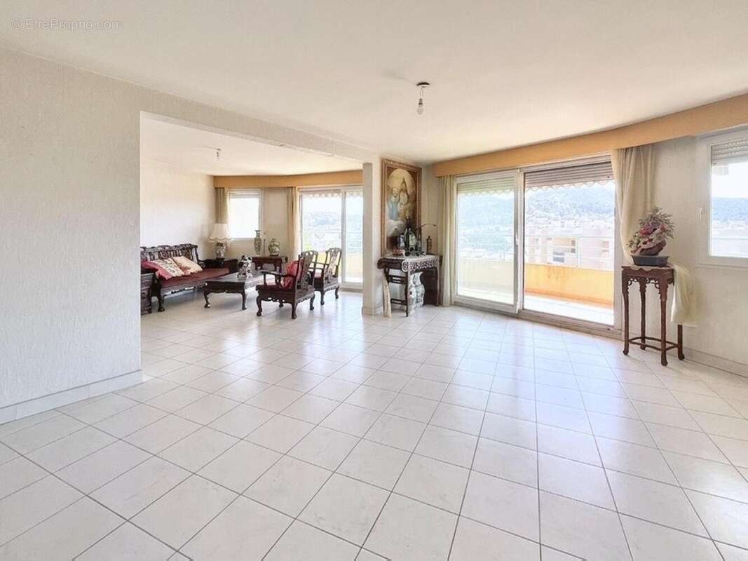 Photo 2 - Appartement à HYERES