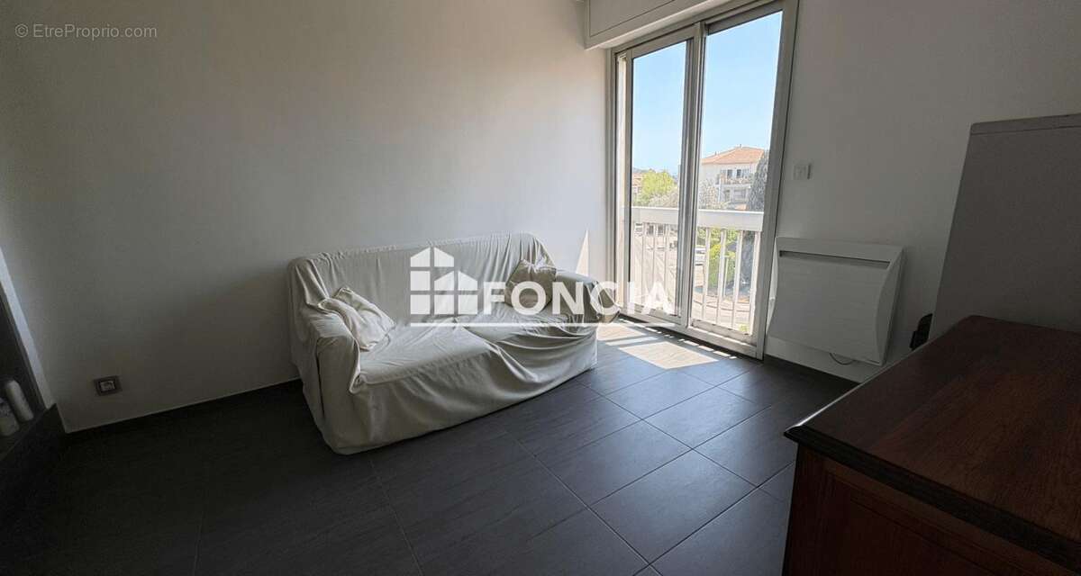 Appartement à CARQUEIRANNE