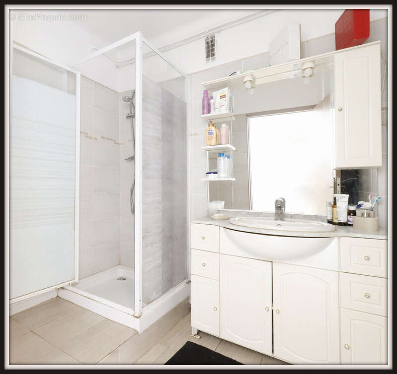 Appartement à MARSEILLE-11E