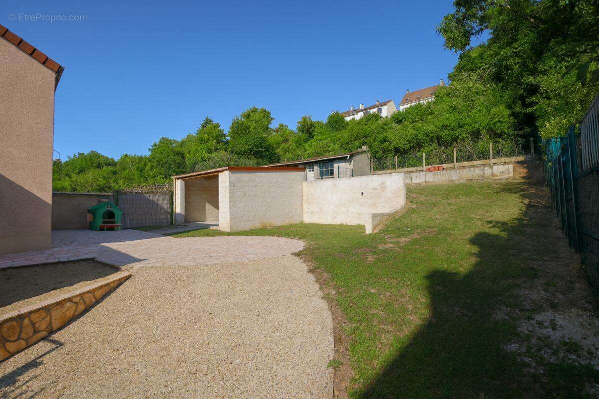 Maison à HARDRICOURT