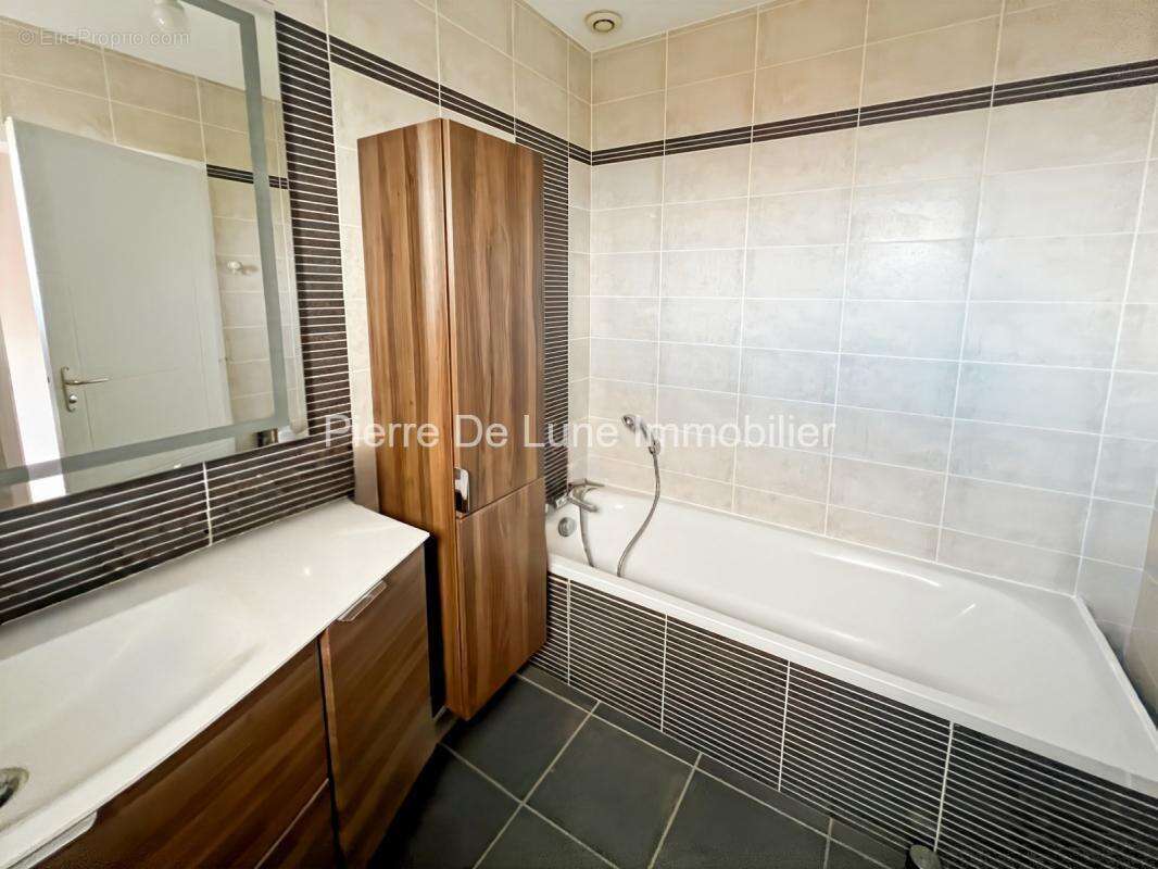 Maison à LE BOIS-D&#039;OINGT